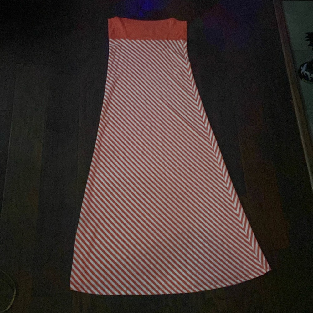 Stretchy skirt new without tags size M